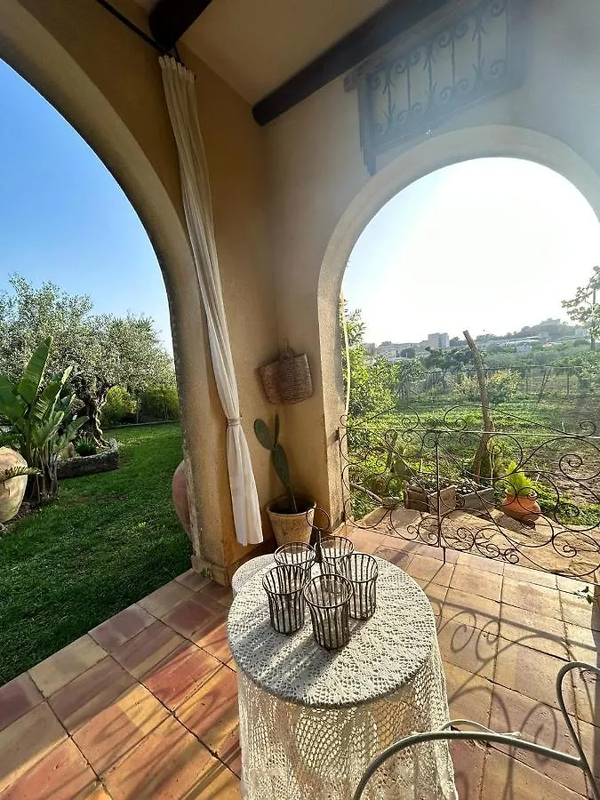 La Finestra Sul Limone Bed & Breakfast Castelvetrano