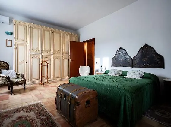 La Finestra Sul Limone Bed & Breakfast Castelvetrano 0*,  Italy